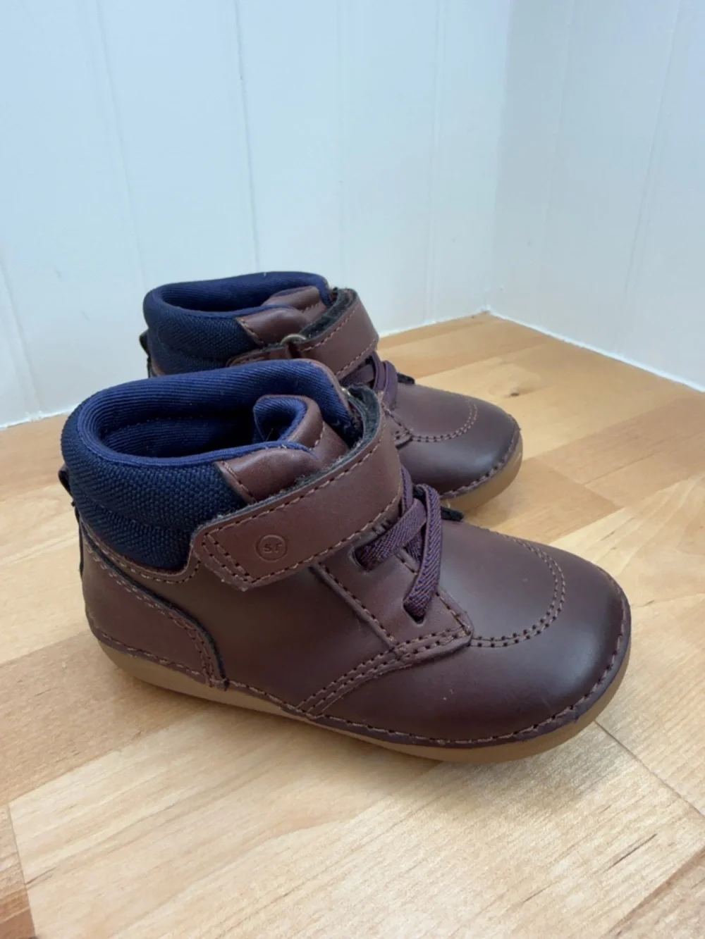 Stride Rite Unisex SM GANNON Boot BROWN, Size 5M